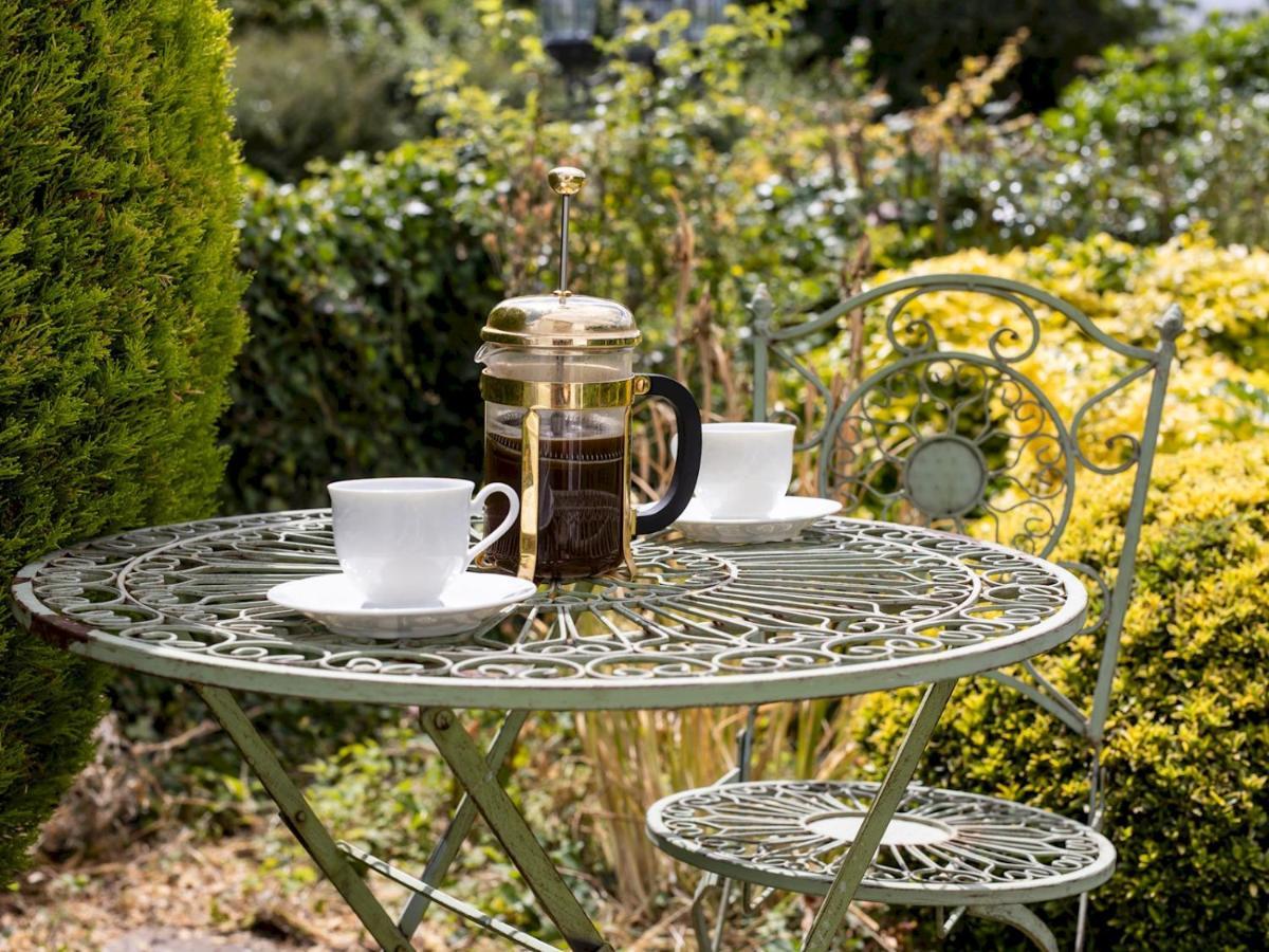 Pass The Keys Cosy Cottage With Views Over The Shropshire Hills Лъдлоу Екстериор снимка